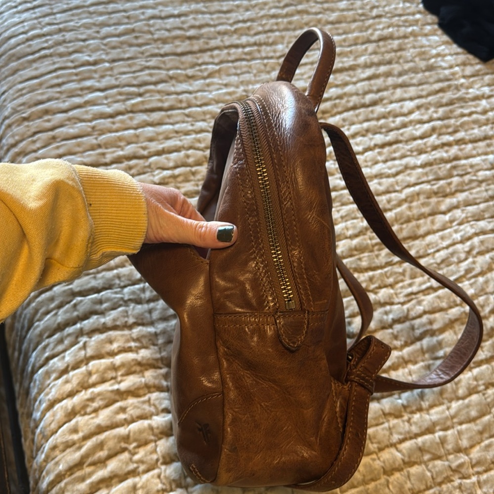 Frye Handbag - Picture 4 of 9